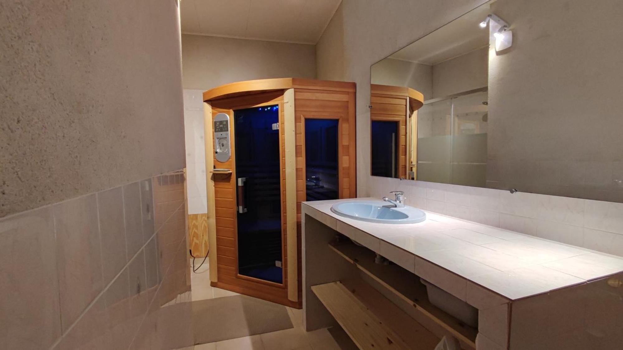 Chalet Mounette Ski Sauna Lac Embrun Puy-Sanieres Exterior photo